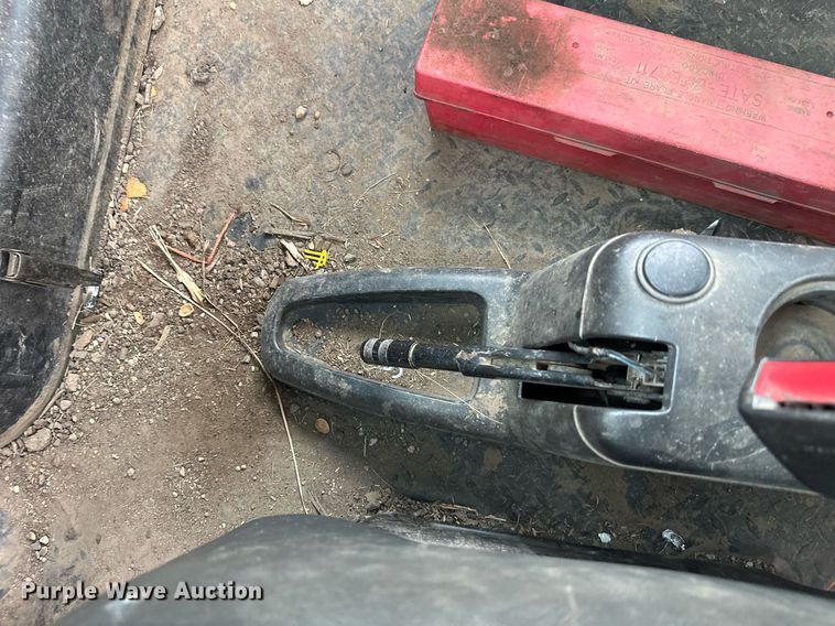 image for item DT6341 2009 Chevrolet C4500 flatbed truck