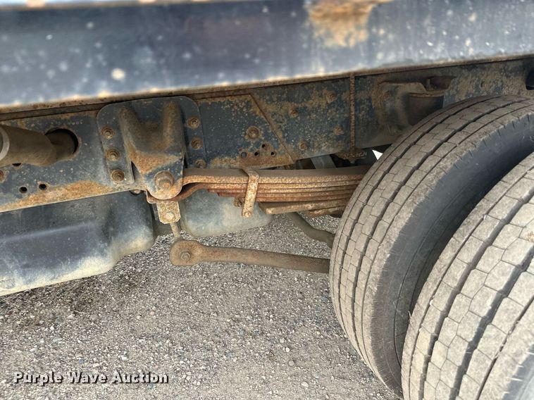 image for item DT6343 2006 GMC C4500 flatbed truck