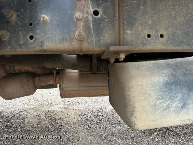 image for item DT6343 2006 GMC C4500 flatbed truck