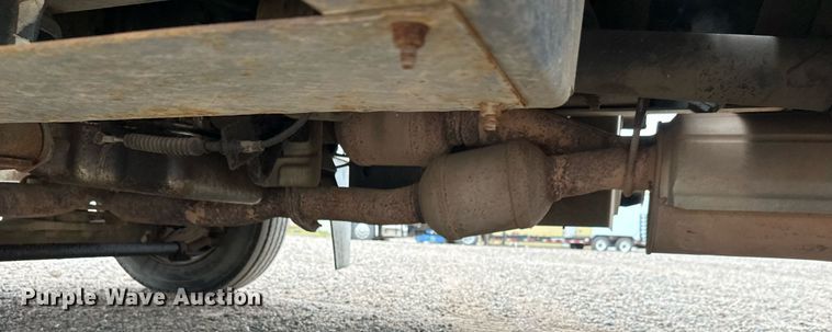 image for item DT6343 2006 GMC C4500 flatbed truck