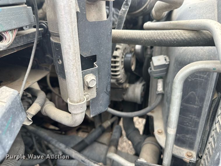 image for item DT6343 2006 GMC C4500 flatbed truck