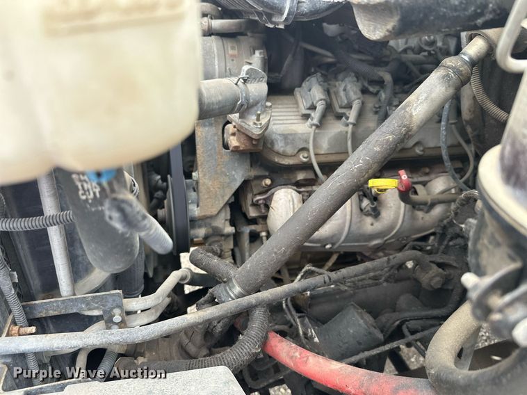 image for item DT6343 2006 GMC C4500 flatbed truck