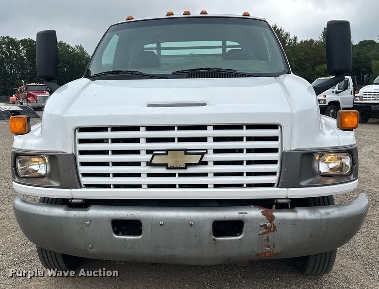 image for item DT6347 2009 Chevrolet C4500 flatbed truck