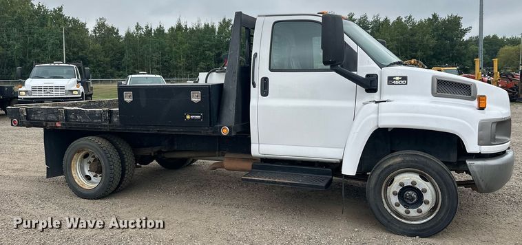 image for item DT6347 2009 Chevrolet C4500 flatbed truck