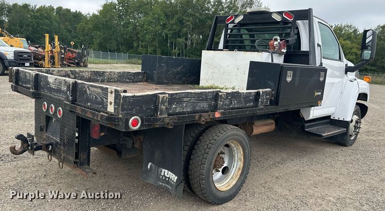 image for item DT6347 2009 Chevrolet C4500 flatbed truck