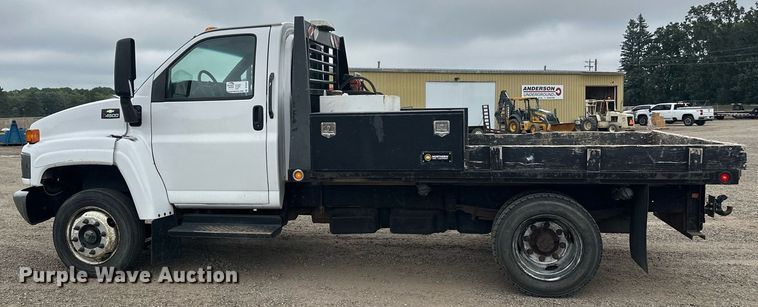 image for item DT6347 2009 Chevrolet C4500 flatbed truck