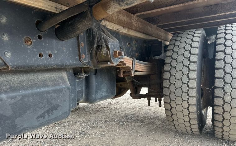 image for item DT6347 2009 Chevrolet C4500 flatbed truck