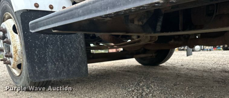 image for item DT6347 2009 Chevrolet C4500 flatbed truck