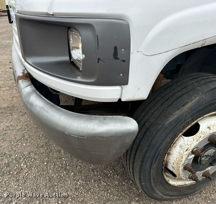 image for item DT6347 2009 Chevrolet C4500 flatbed truck