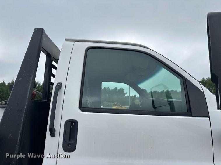 image for item DT6347 2009 Chevrolet C4500 flatbed truck