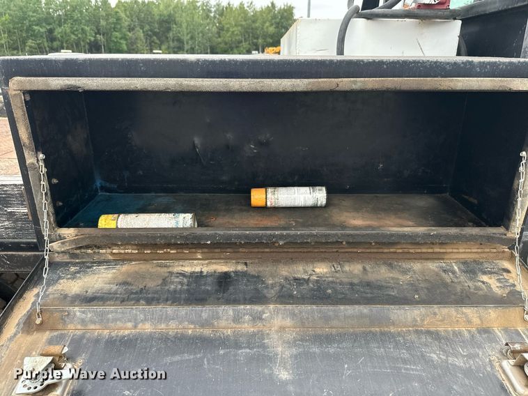 image for item DT6347 2009 Chevrolet C4500 flatbed truck