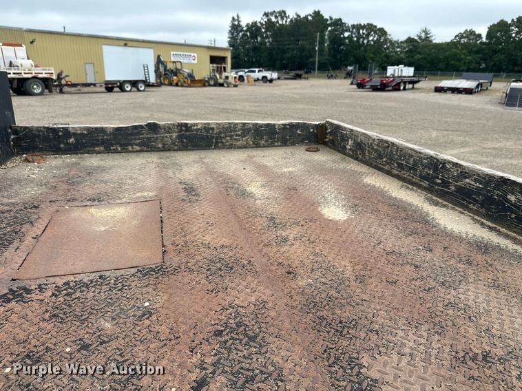 image for item DT6347 2009 Chevrolet C4500 flatbed truck