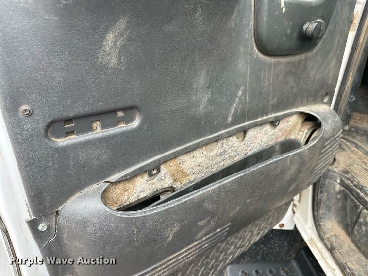 image for item DT6347 2009 Chevrolet C4500 flatbed truck