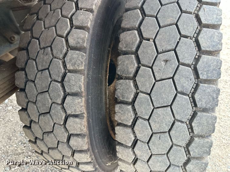 image for item DT6347 2009 Chevrolet C4500 flatbed truck