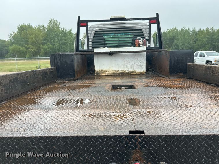 image for item DT6348 2007 Chevrolet C4500 flatbed truck