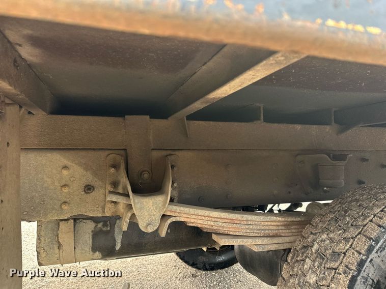 image for item DT6348 2007 Chevrolet C4500 flatbed truck