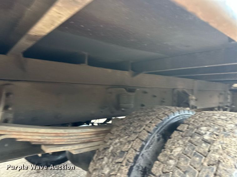 image for item DT6348 2007 Chevrolet C4500 flatbed truck