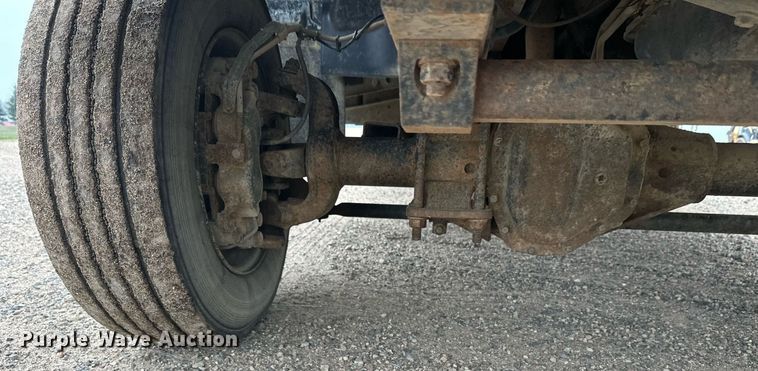 image for item DT6348 2007 Chevrolet C4500 flatbed truck