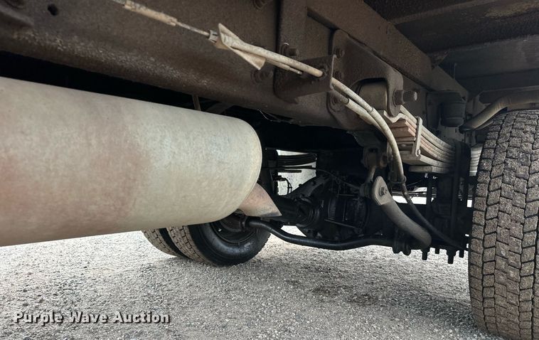 image for item DT6348 2007 Chevrolet C4500 flatbed truck