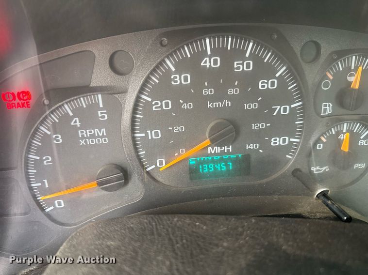 image for item DT6348 2007 Chevrolet C4500 flatbed truck