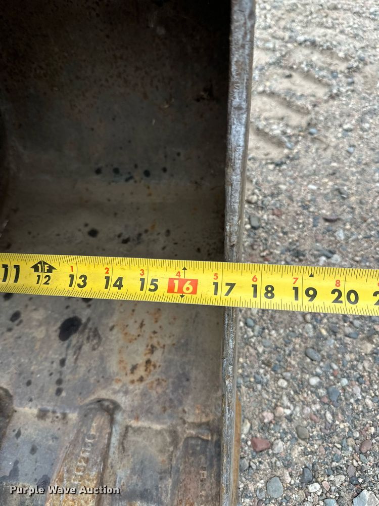 image for item DT6350 2011 Kubota KX121-3ST mini excavator