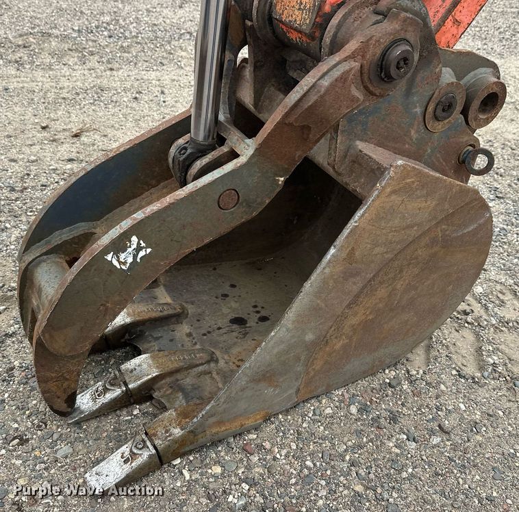 image for item DT6350 2011 Kubota KX121-3ST mini excavator