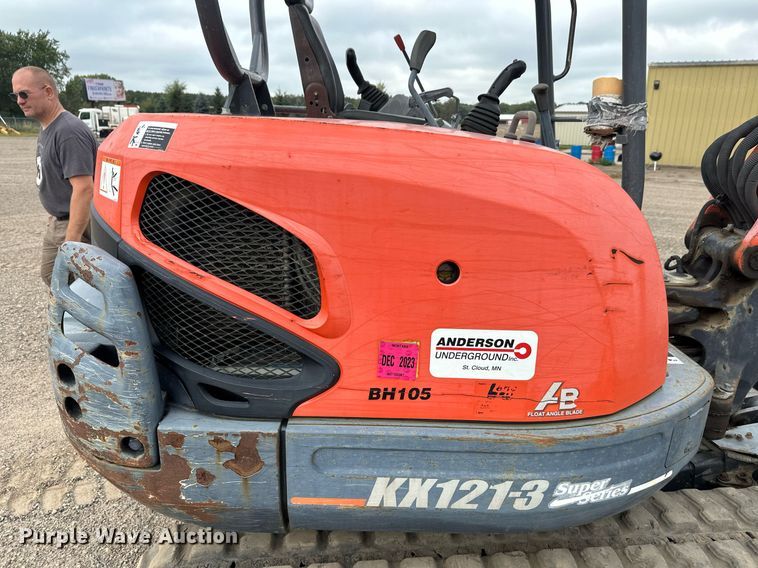 image for item DT6350 2011 Kubota KX121-3ST mini excavator