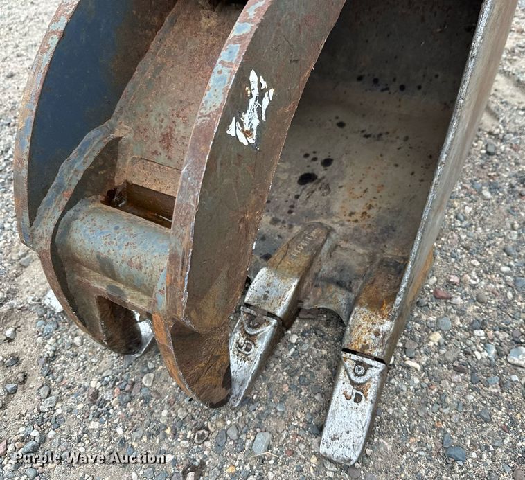 image for item DT6350 2011 Kubota KX121-3ST mini excavator