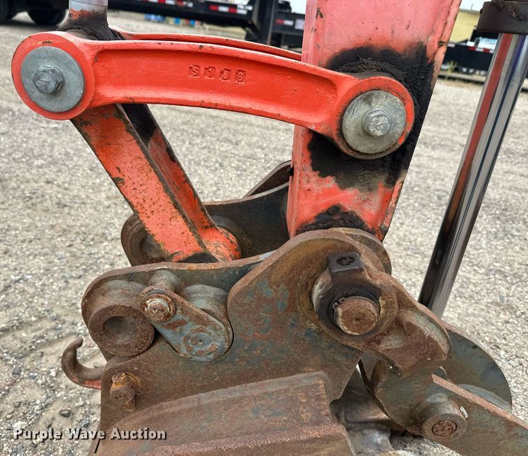 image for item DT6350 2011 Kubota KX121-3ST mini excavator