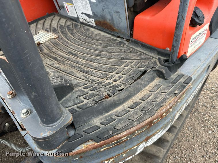 image for item DT6350 2011 Kubota KX121-3ST mini excavator