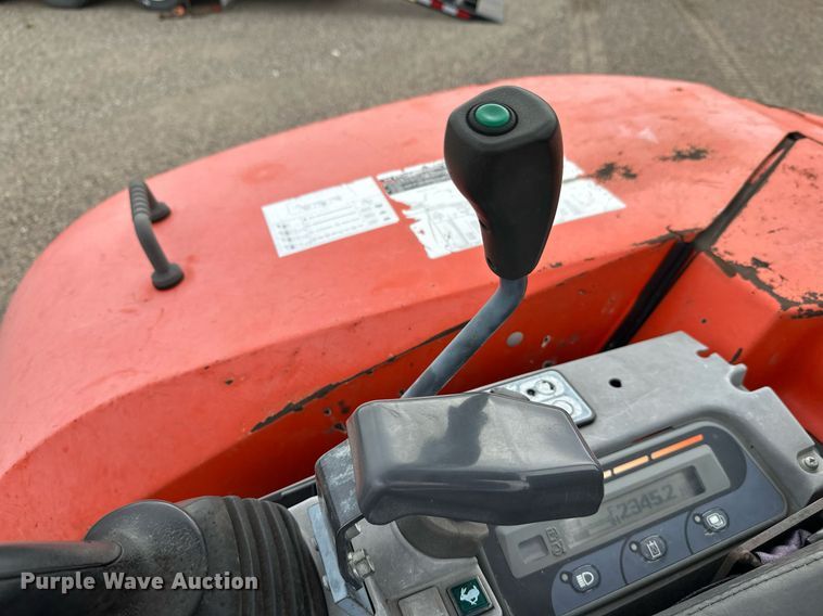 image for item DT6350 2011 Kubota KX121-3ST mini excavator