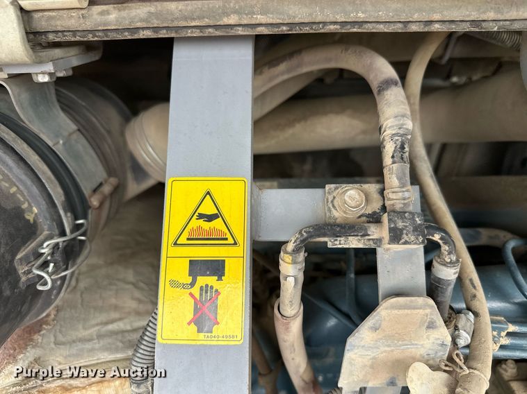 image for item DT6350 2011 Kubota KX121-3ST mini excavator