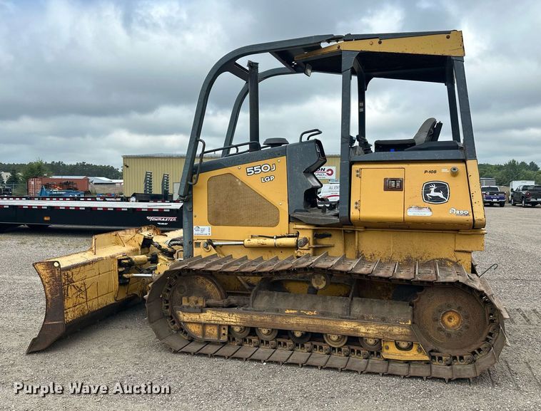 image for item DT6351 2005 John Deere 550J LGP dozer