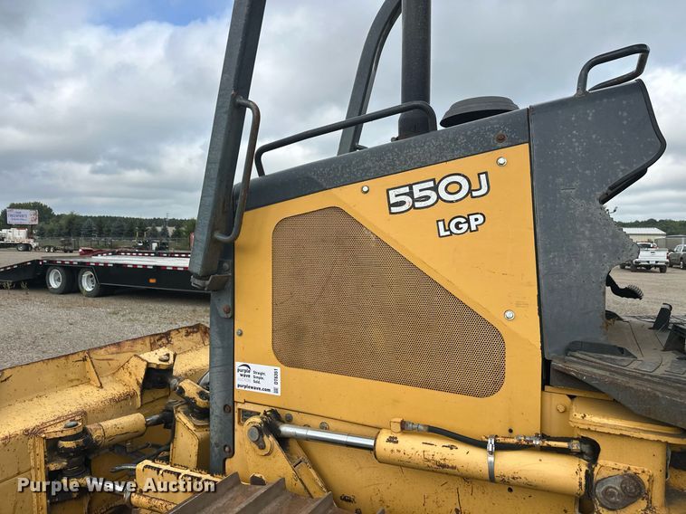 image for item DT6351 2005 John Deere 550J LGP dozer