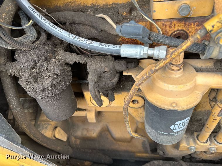 image for item DT6351 2005 John Deere 550J LGP dozer