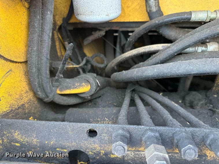 image for item DT6351 2005 John Deere 550J LGP dozer