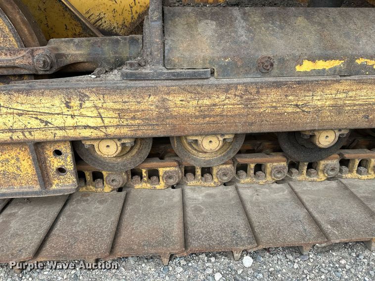 image for item DT6351 2005 John Deere 550J LGP dozer