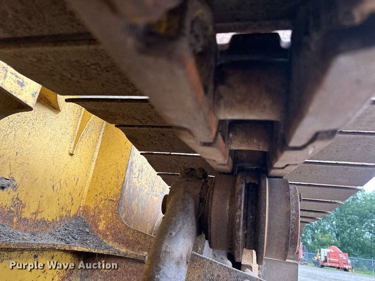 image for item DT6351 2005 John Deere 550J LGP dozer