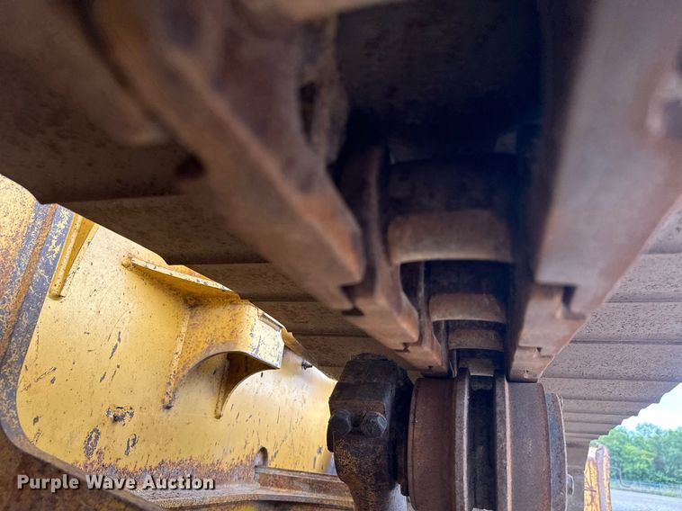 image for item DT6351 2005 John Deere 550J LGP dozer