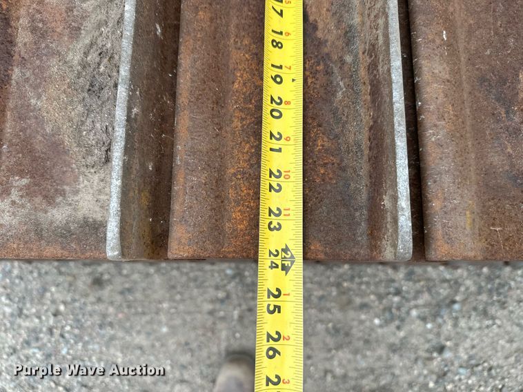 image for item DT6351 2005 John Deere 550J LGP dozer