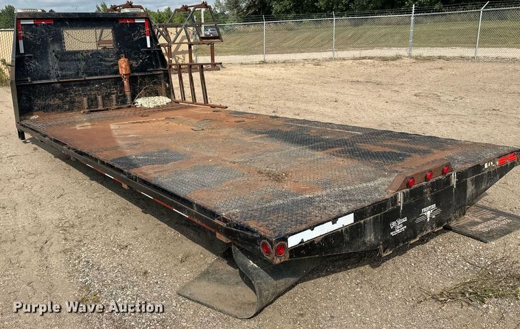 image for item DT6355 Flatbed