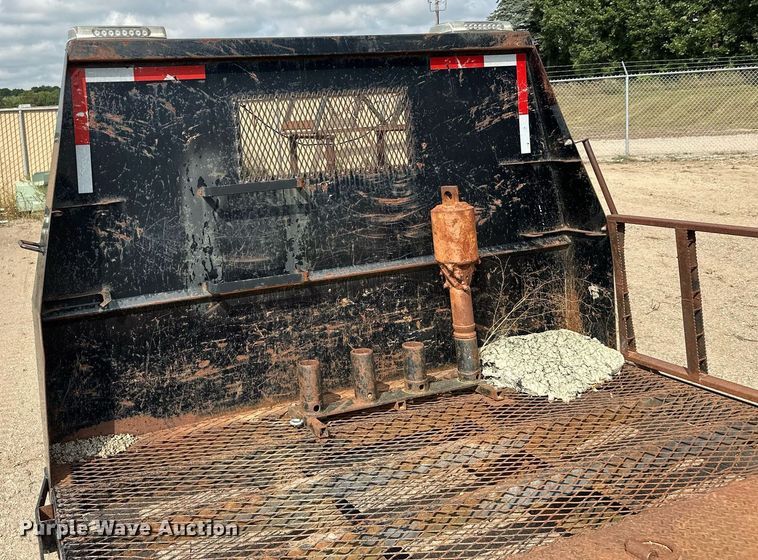 image for item DT6355 Flatbed