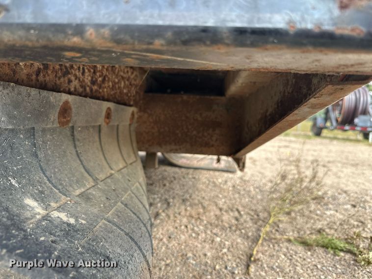 image for item DT6355 Flatbed