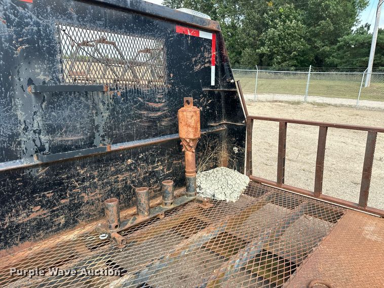 image for item DT6355 Flatbed