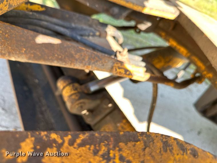 image for item DT6356 John Deere 770A motor grader