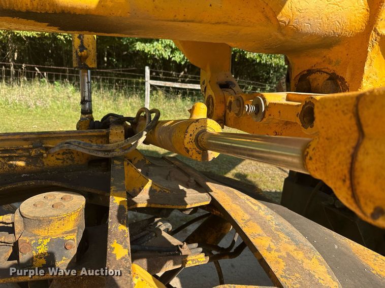 image for item DT6356 John Deere 770A motor grader