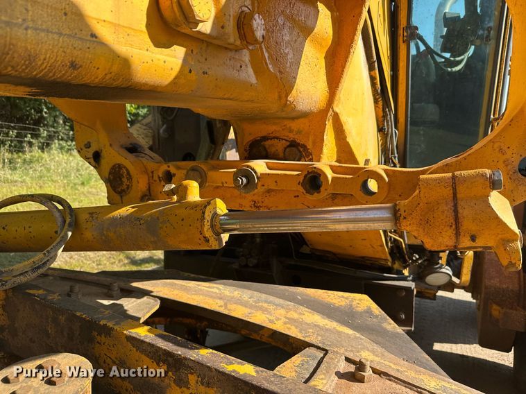 image for item DT6356 John Deere 770A motor grader