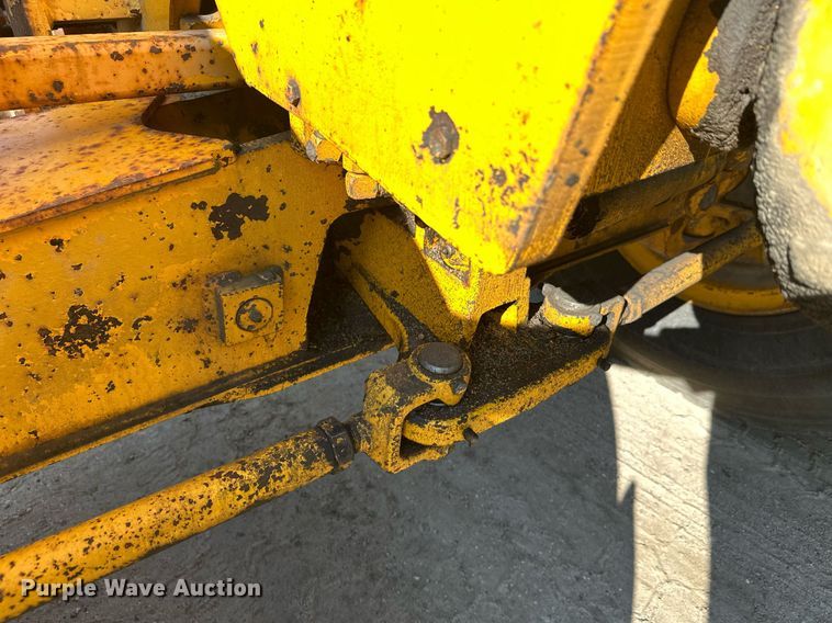 image for item DT6356 John Deere 770A motor grader