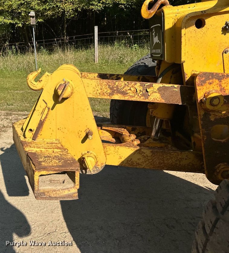 image for item DT6356 John Deere 770A motor grader