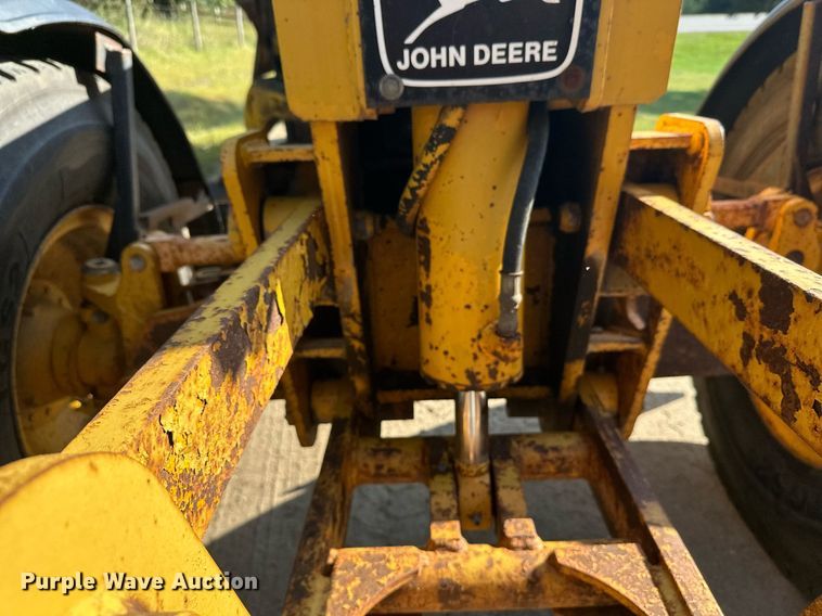image for item DT6356 John Deere 770A motor grader